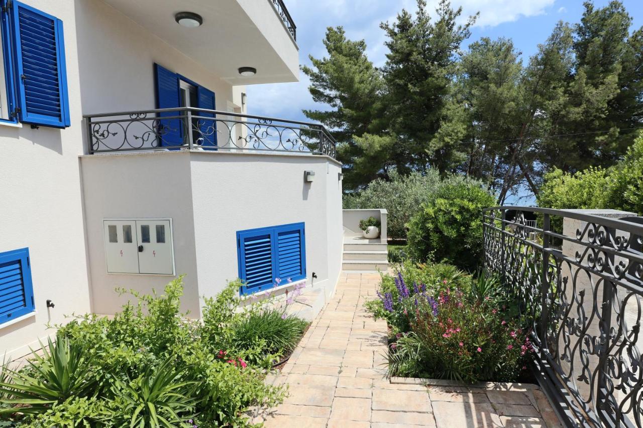 Villa La Bomboniera Slatine Buitenkant foto